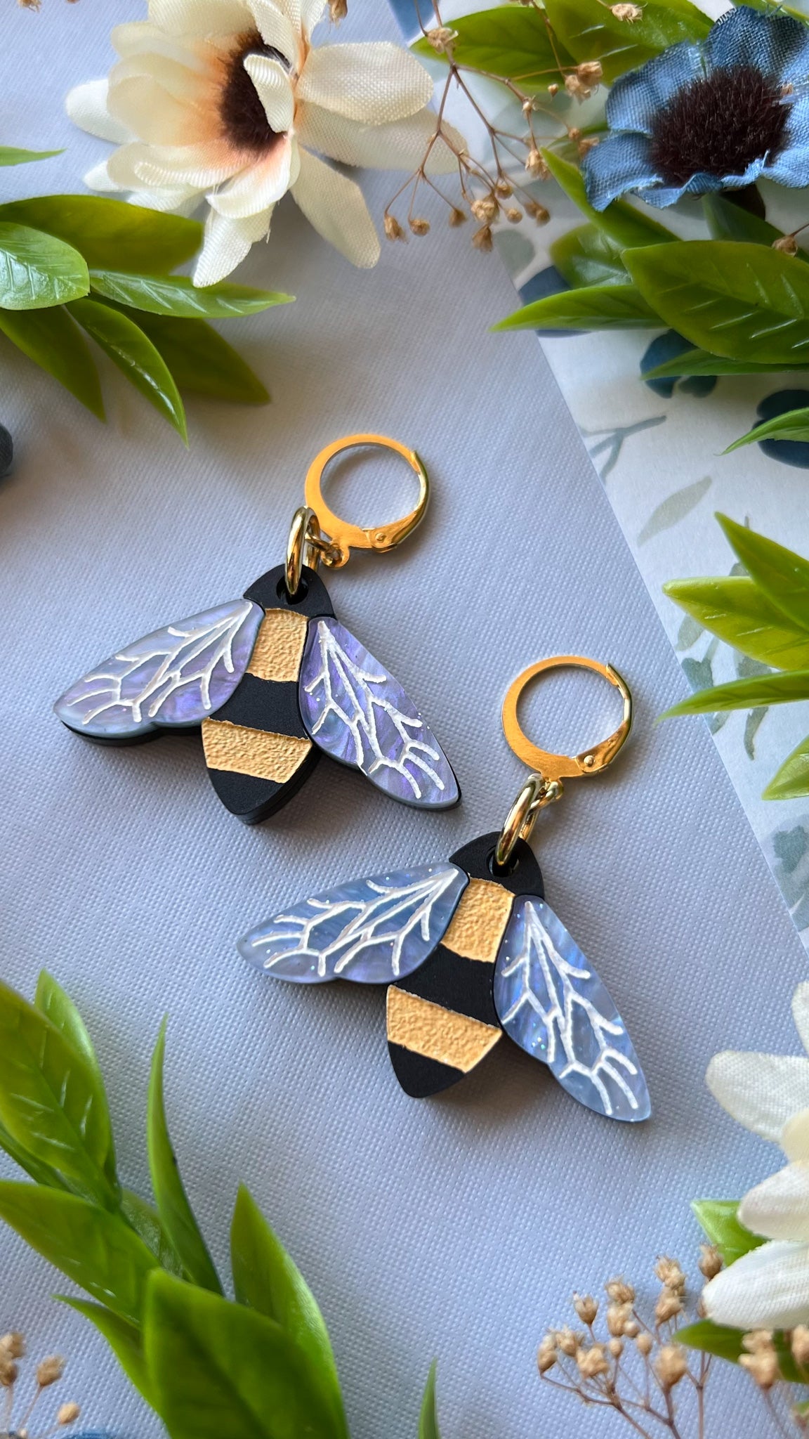 Bee Earrings | Bumble Bee Flying Insect Bug Acrylic Earrings