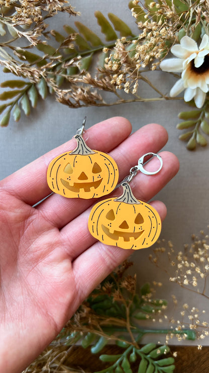 Glowing Jack-o'-Lantern Earrings | Autumn Pumpkin Halloween Acrylic Earrings